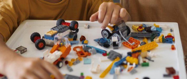 From LEGO Manuals to Operating Rooms: Defining Communication for Canada’s Workforce